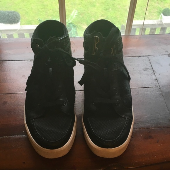 Calvin Klein sneakers - Picture 1 of 4