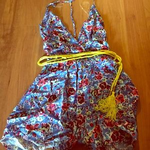 Blue floral romper new with tags