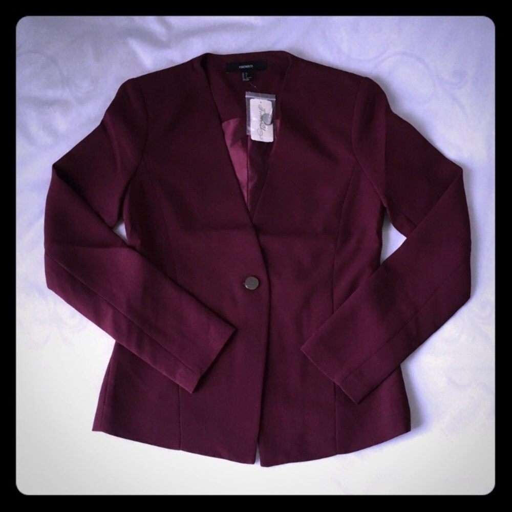 ~SALE~ NWT Burgundy forever21 blazer, S