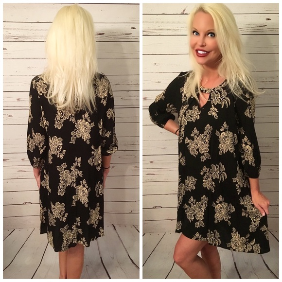 Stunning front button hi low black/beige dress! - Picture 2 of 2