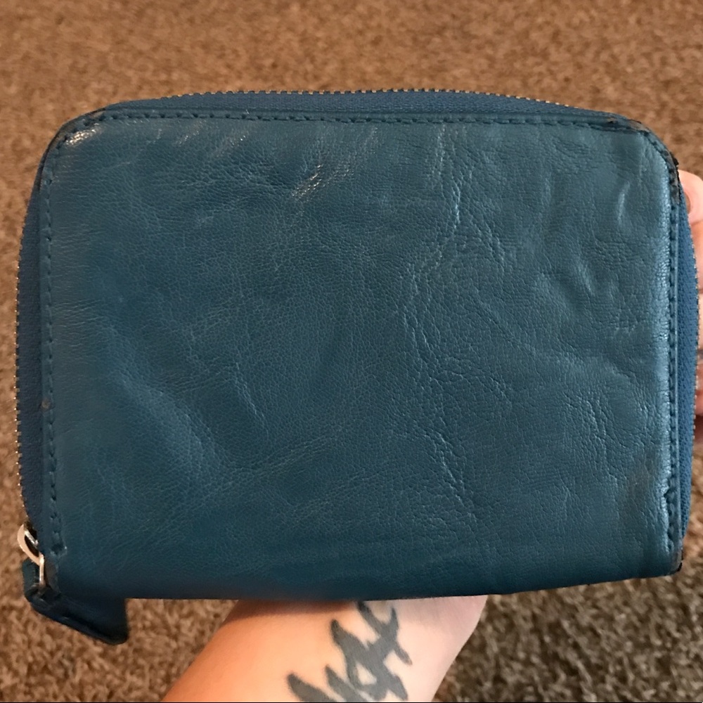 Zipper Wallet - Picture 2 of 3