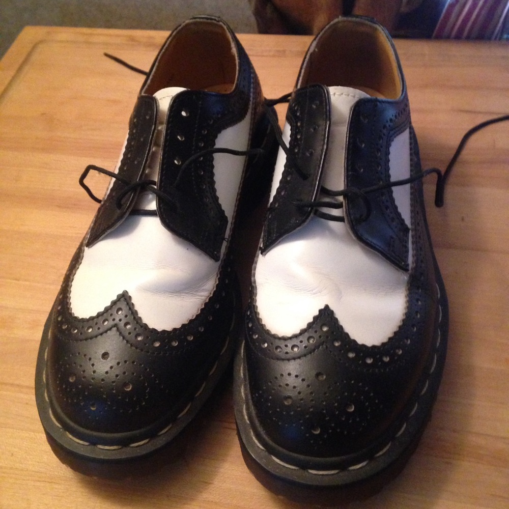 Dr Martens Wingtips Oxfords Black White U.K. 6