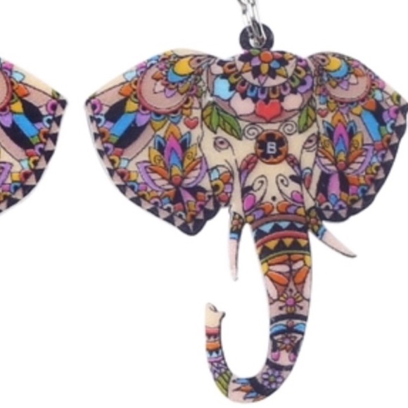 Elephant Acrylic Earrings Brown - Picture 3 of 3