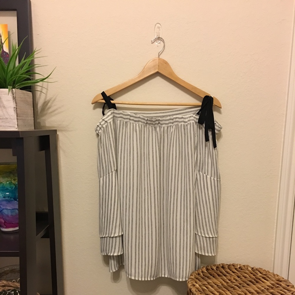 Loft Dress Top