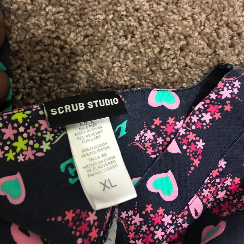 Scrub Top - Picture 2 of 2