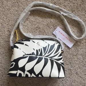 Kate Spade Hawaii Exclusive Sling Bag *NEW*