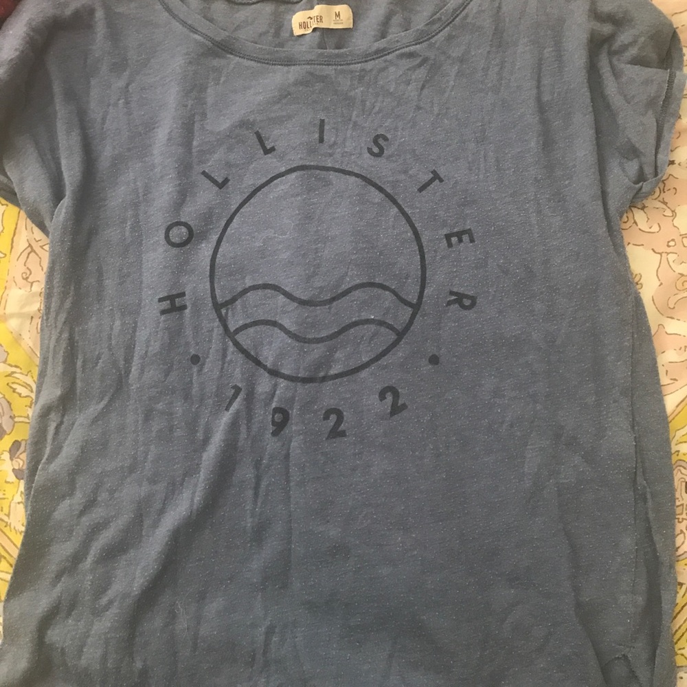 HOLLISTER TEE