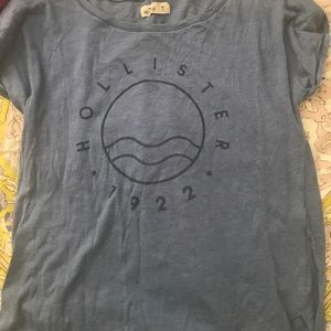 HOLLISTER TEE