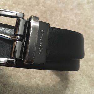 Perry Ellis belt