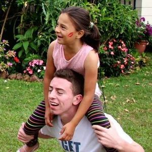 Meet your Posher, Aaron