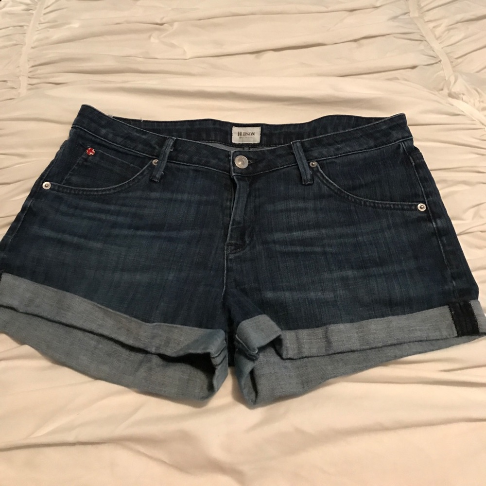 Hudson jean shorts size 31.