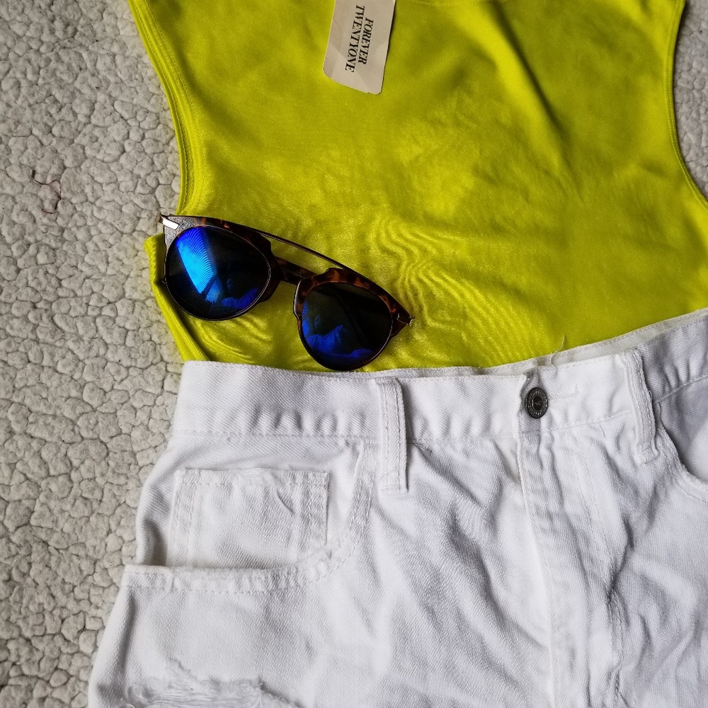 New Forever 21 Bright Green Crop Top