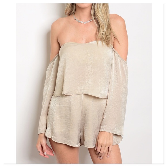 SALE! Off Shoulder Silk Top and Shorts Set - Picture 2 of 3