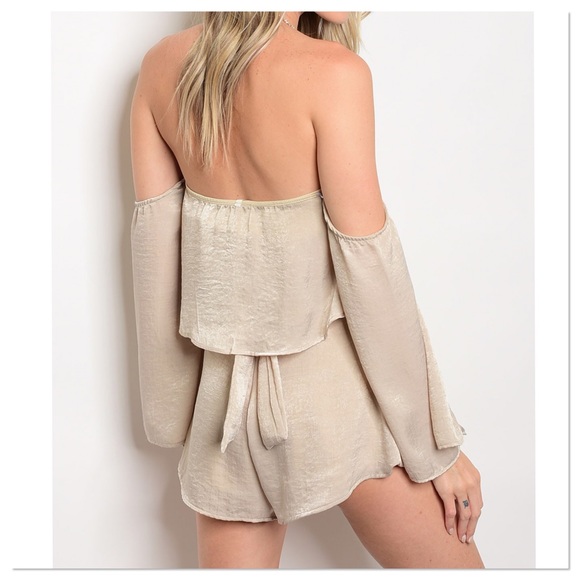 SALE! Off Shoulder Silk Top and Shorts Set - Picture 3 of 3