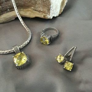 Premier Designs Jewelry Set