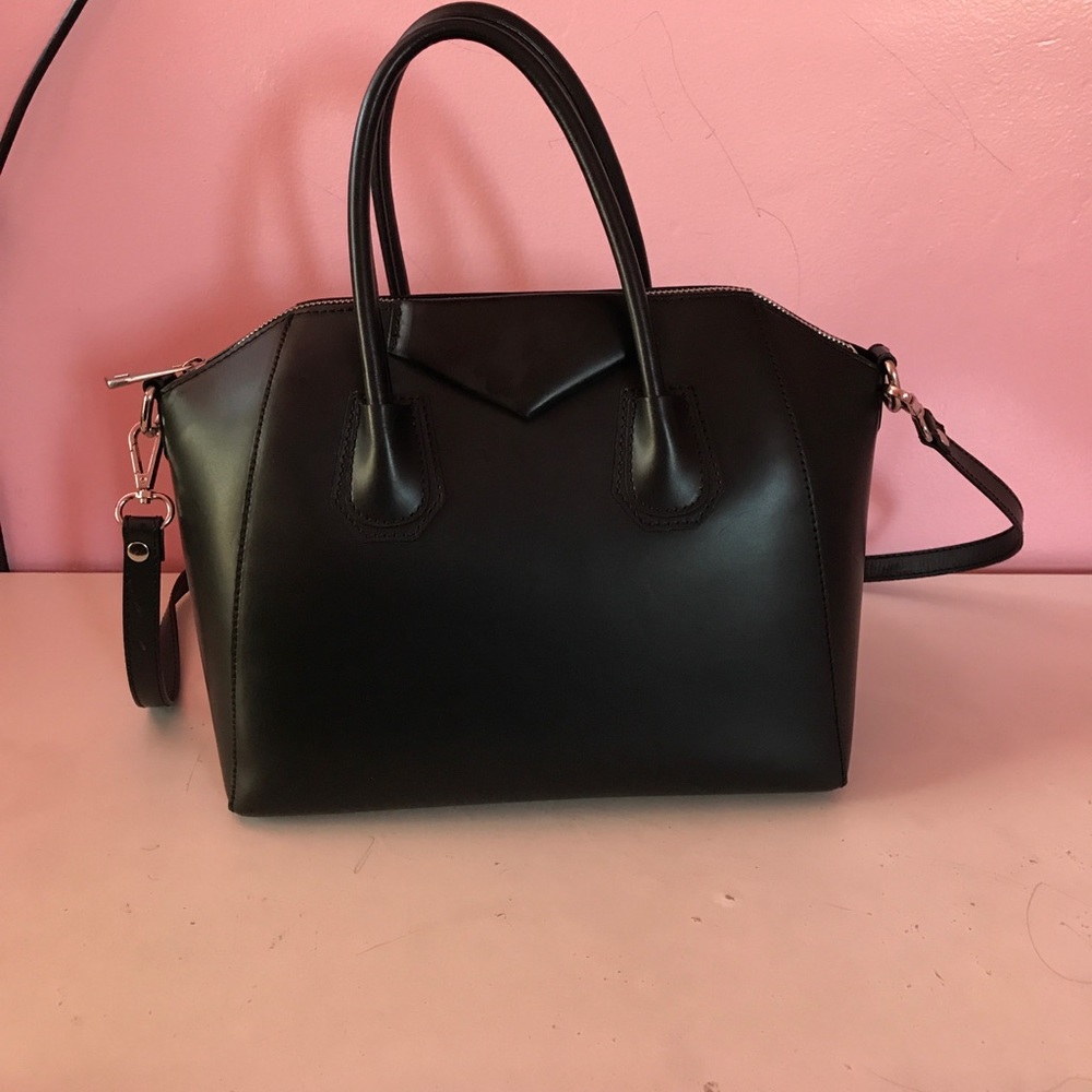 Givenchy Antigona look alike