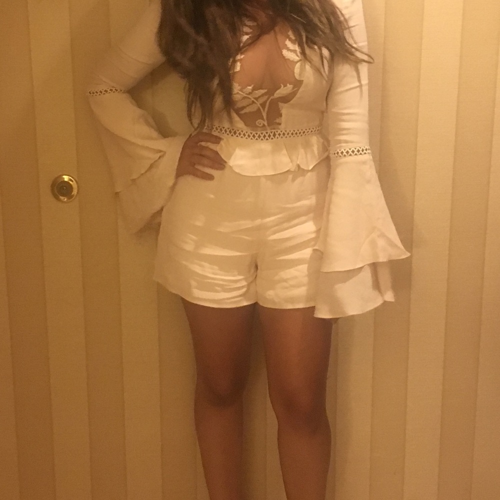 Large Romper - Picture 6 of 7