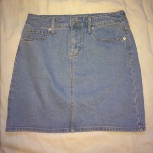 Denim skirt