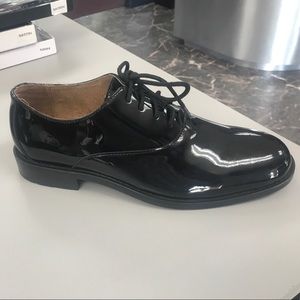 Black patent leather lace up