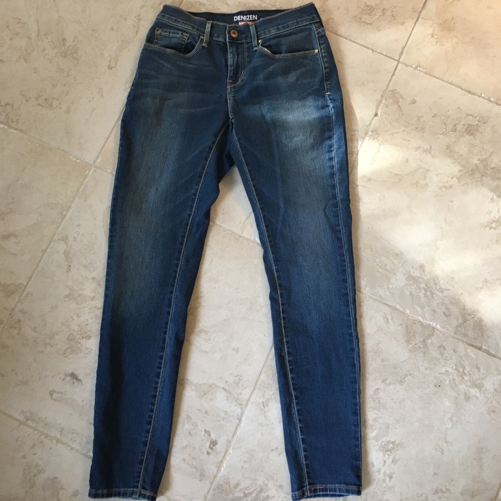 Levi's Denzien skinny jeans size 4