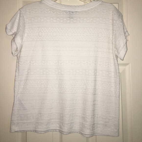 Forever 21 Geometric White Pocket Top - Picture 2 of 4