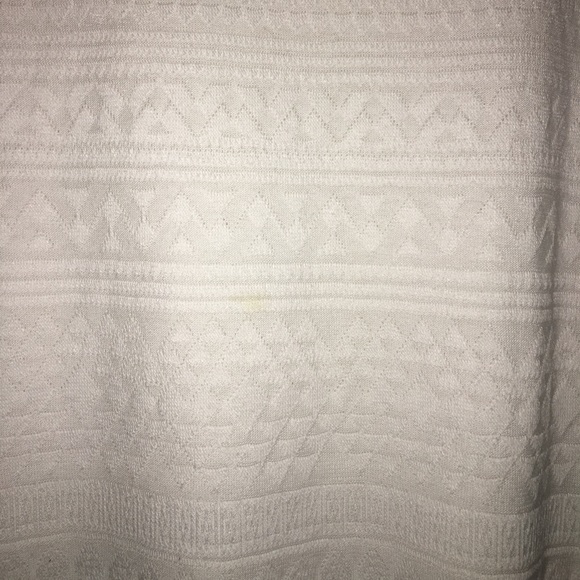 Forever 21 Geometric White Pocket Top - Picture 3 of 4