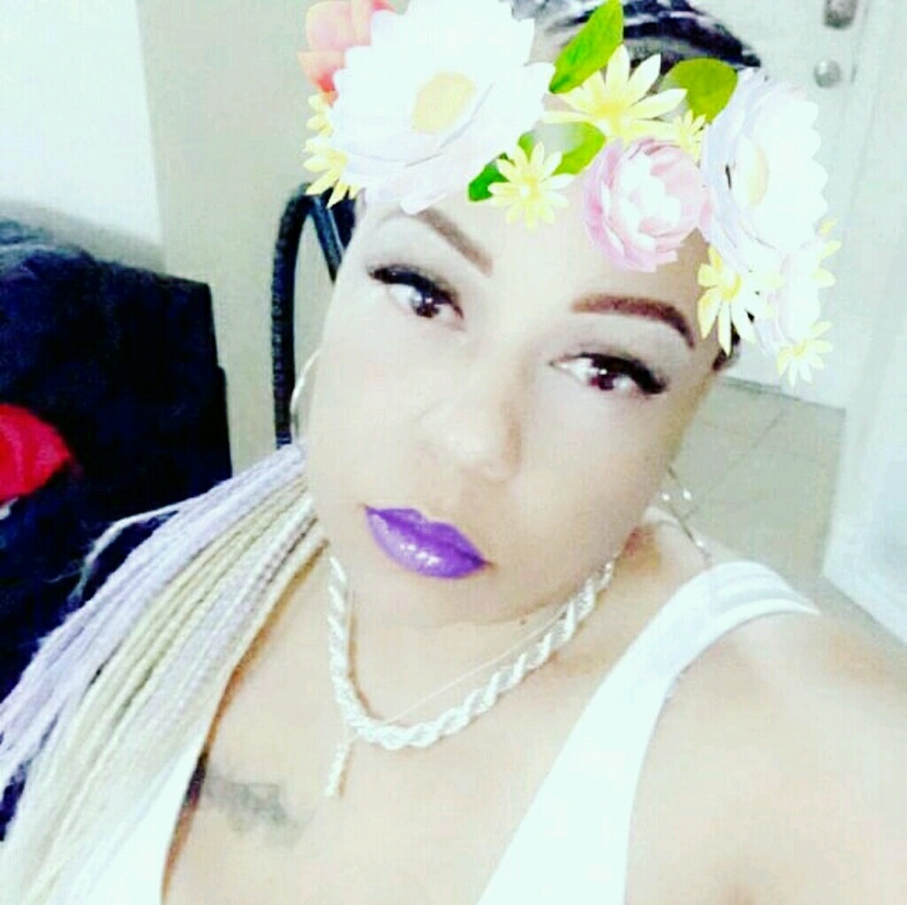 Meet your Posher, Tracelle