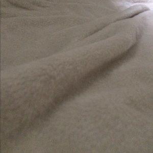 Meet your Posher, Cara