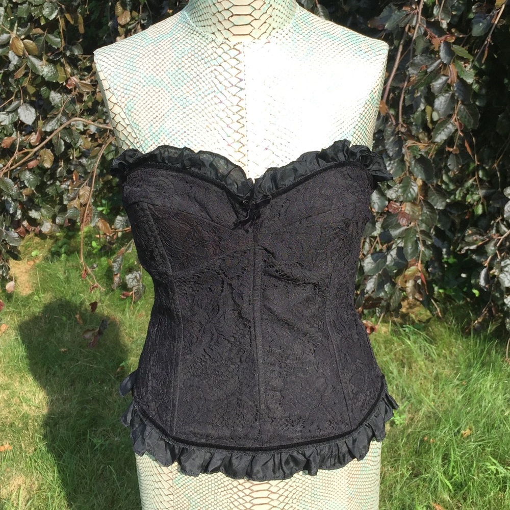 Black Strapless Top