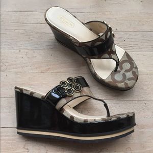 Coach Heeled Platformed sandals!