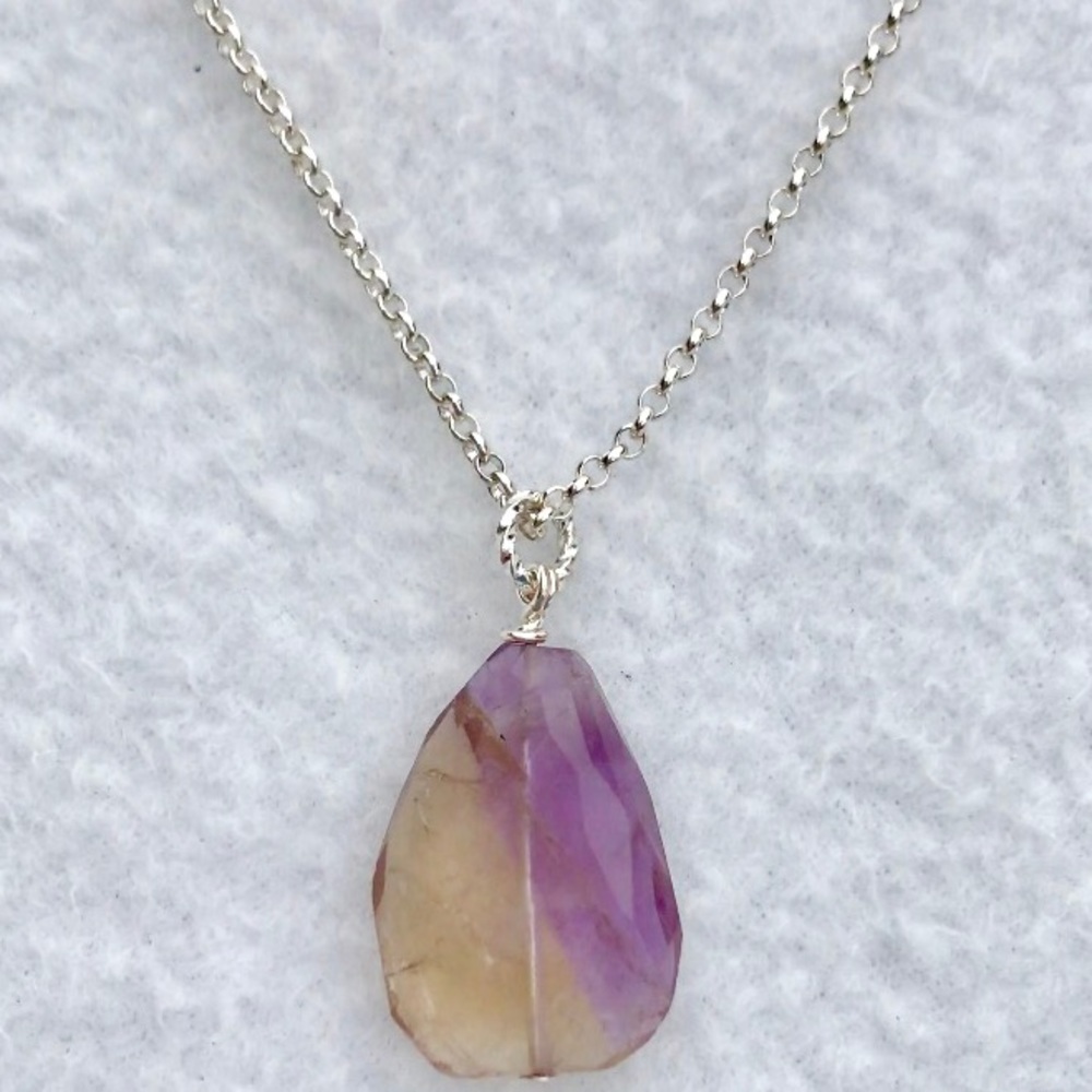 Stylish Ametrine Healing Gemstone Necklace! - Picture 5 of 5