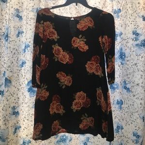 Floral shift dress
