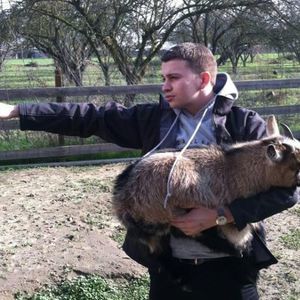 Meet your Posher, Joshua