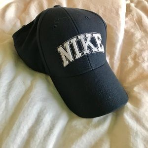 NIKE hat