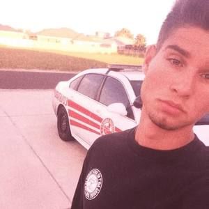 Meet your Posher, Mathew