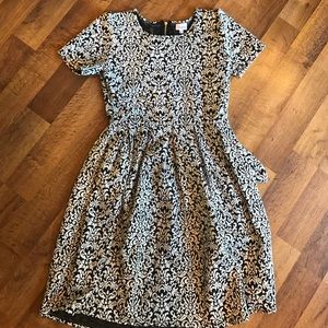 LuLaRoe Amelia