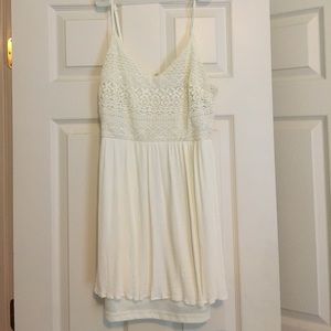 Forever 21 Lace Off-White Dress