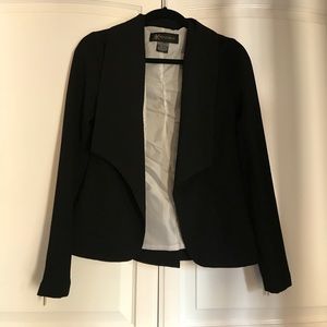 Black blazer!