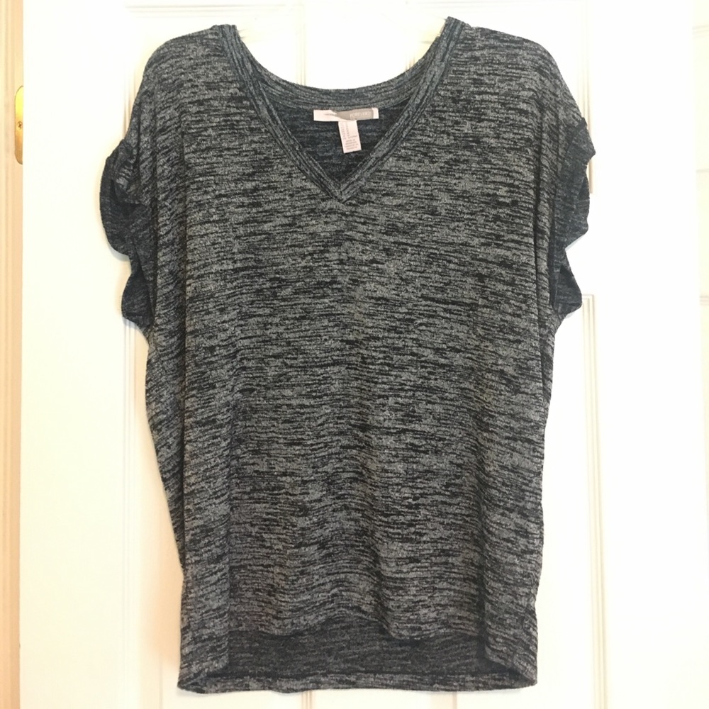 Forever 21 Stretchy Black and White Top