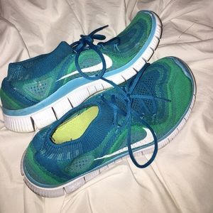 Nike Flynit Free Run