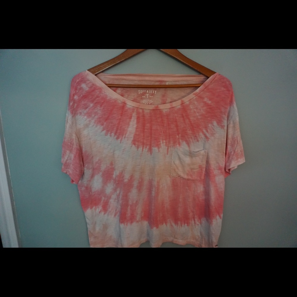 Tie dye AE tee🌸