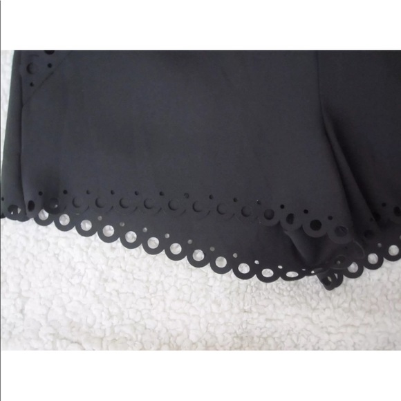 Sold NWT Susana Monaco Sasha Laser Black Shorts - Picture 3 of 6