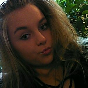 Meet your Posher, Daphne