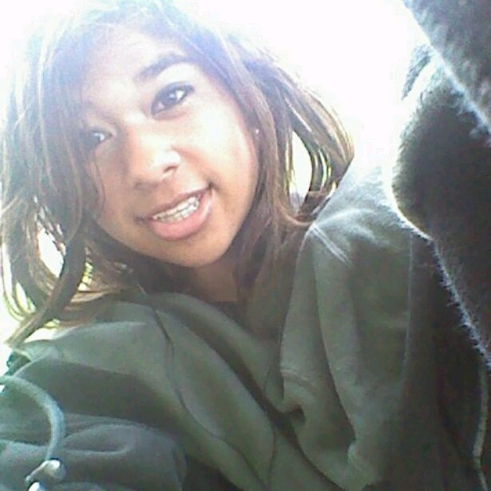 Meet your Posher, Jonelle