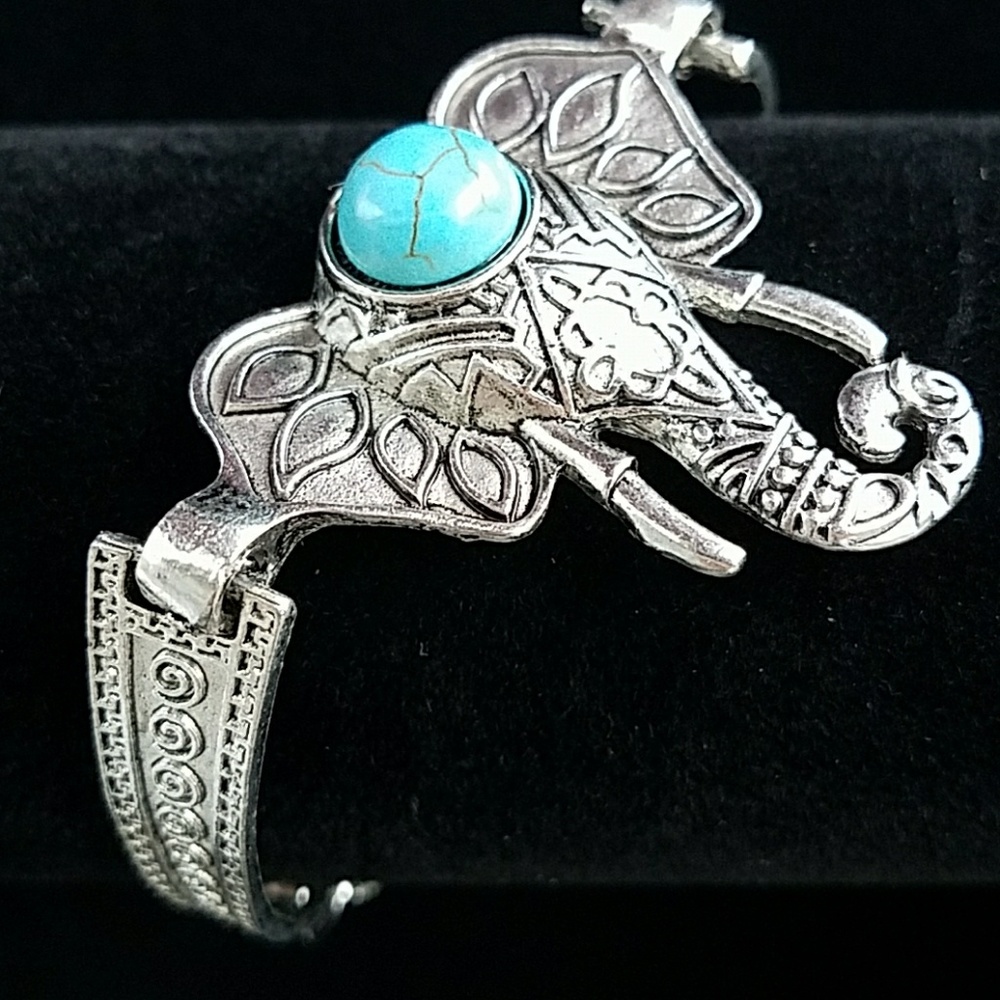 Elephant bracelet