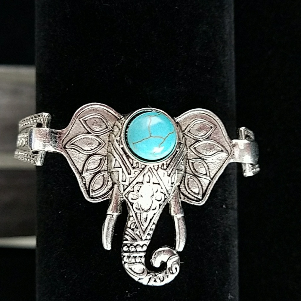 Elephant bracelet - Picture 2 of 2
