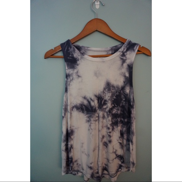 Tops - American eagle tie dye top