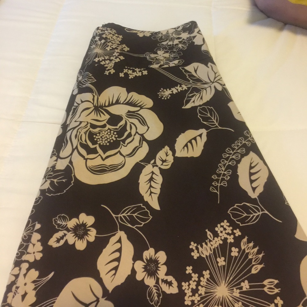 New Gorgeous chocolate and cream colored skirt, 8