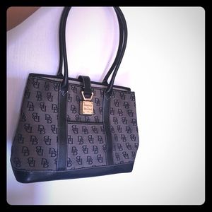 Dooney & Bourke Signature tote