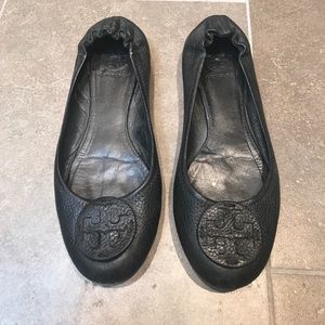 Tory Burch black leather flats